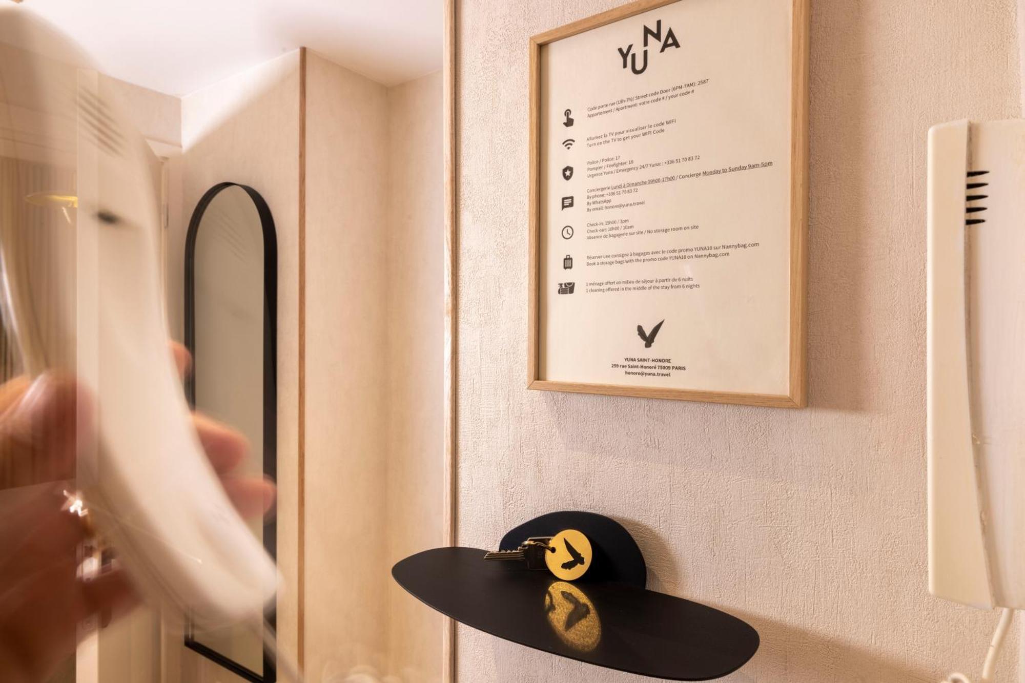 Yuna Saint-Honoré París Habitación foto