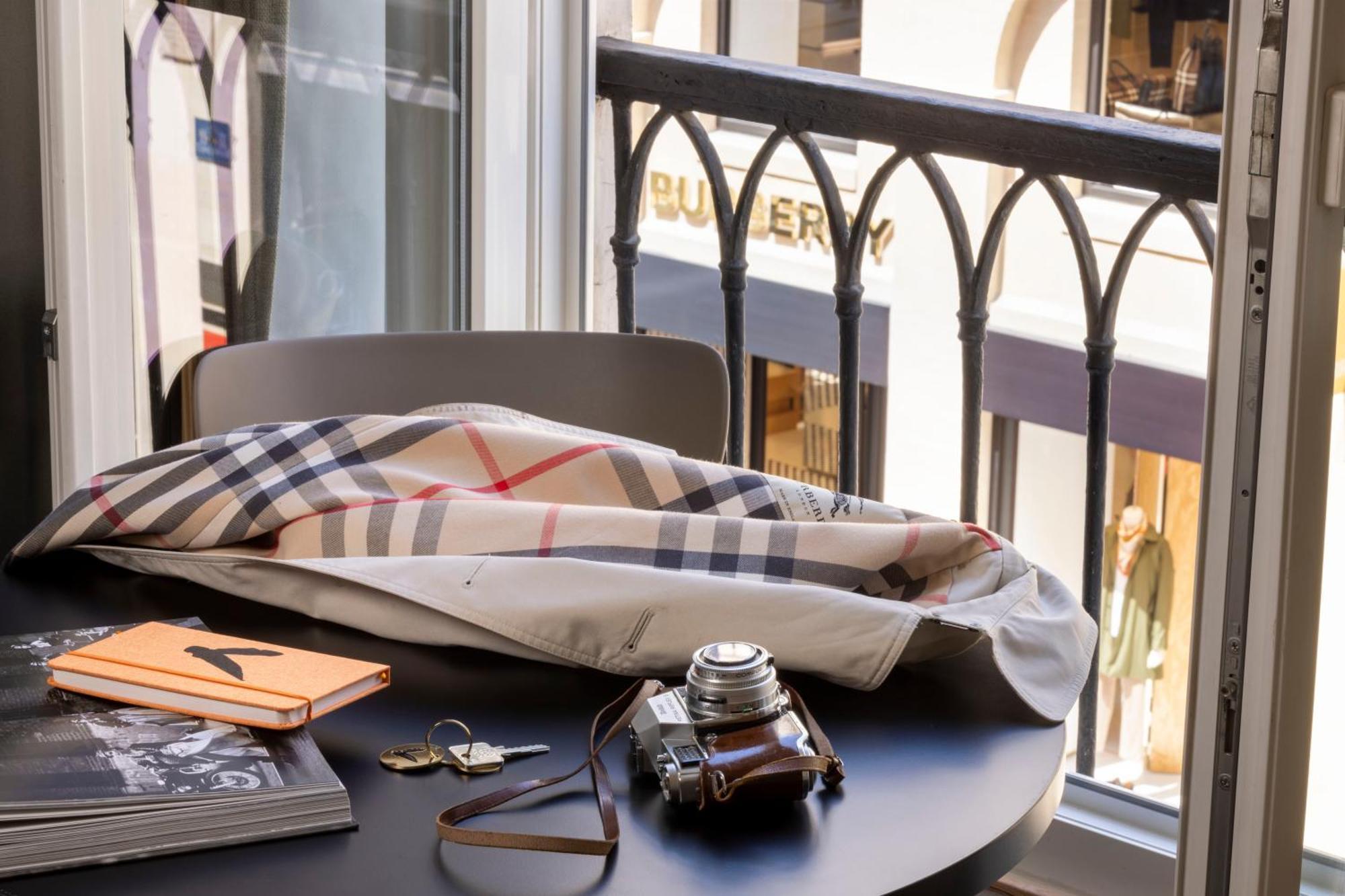 Yuna Saint-Honoré París Habitación foto